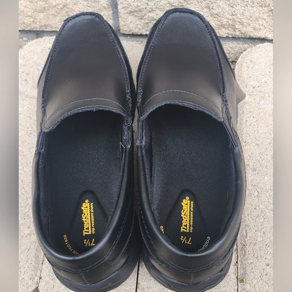 Tredsafe Black Shoes Non-Marking Oil and Slip Resistant for Men Size